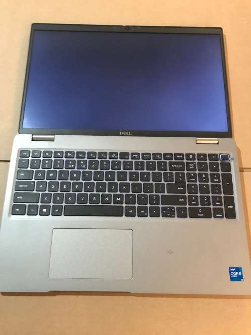 DELL LATITUDE 5520*15.6`*CORE i5-1145G7*2.60GHZ*16 GB RAM*255 GB SSD*WINDOWS 10 PRO 64-BIT OS